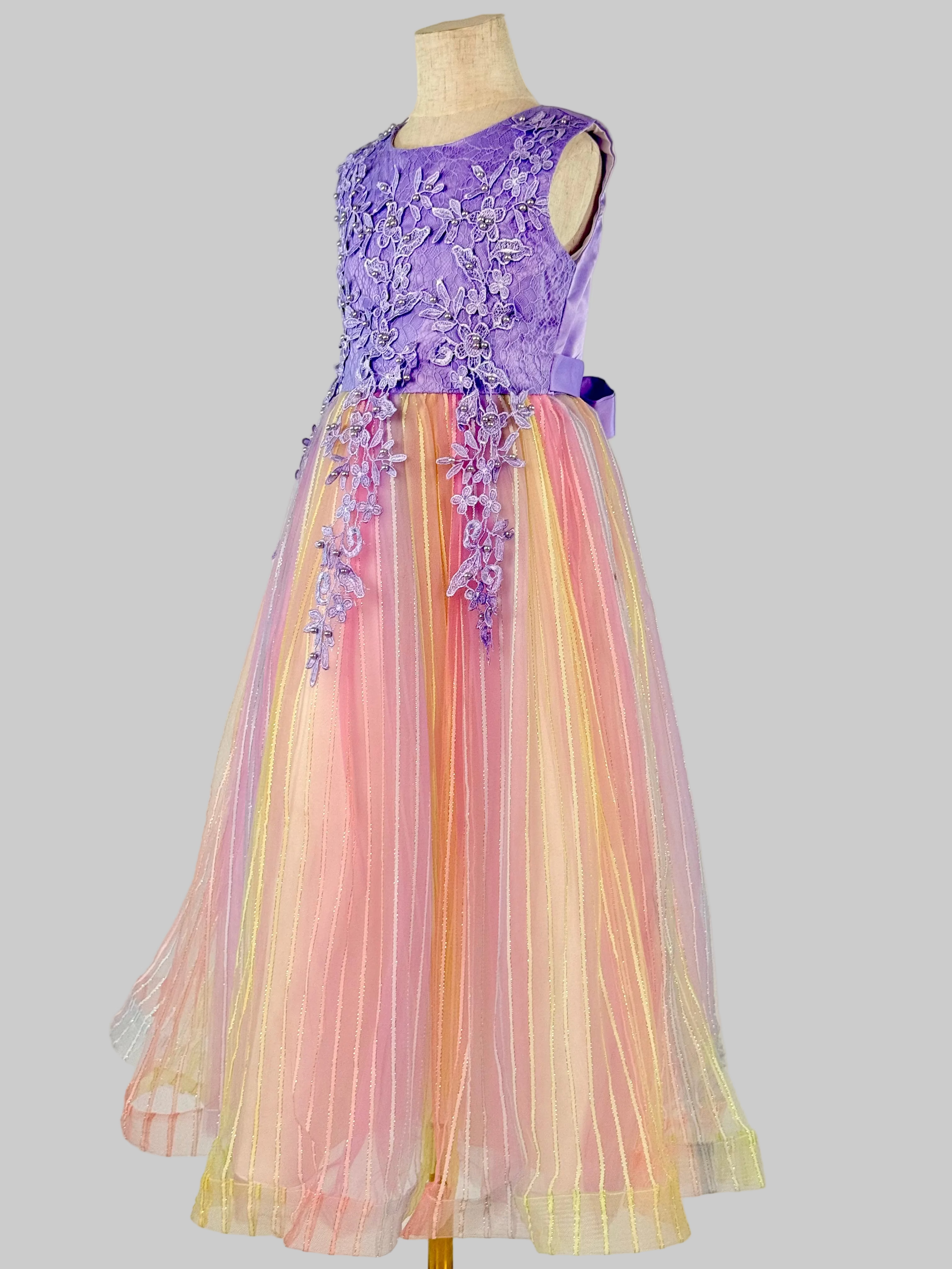 Side view of purple tulle lace girls party dress, suitable for  birthdays, flower girls, photo shoots, formal occasions